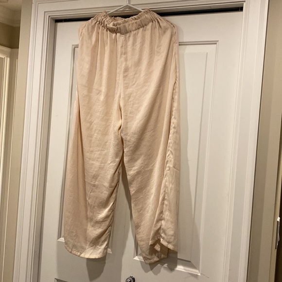 Wide leg high waited pants from AE - Picture 2 of 2